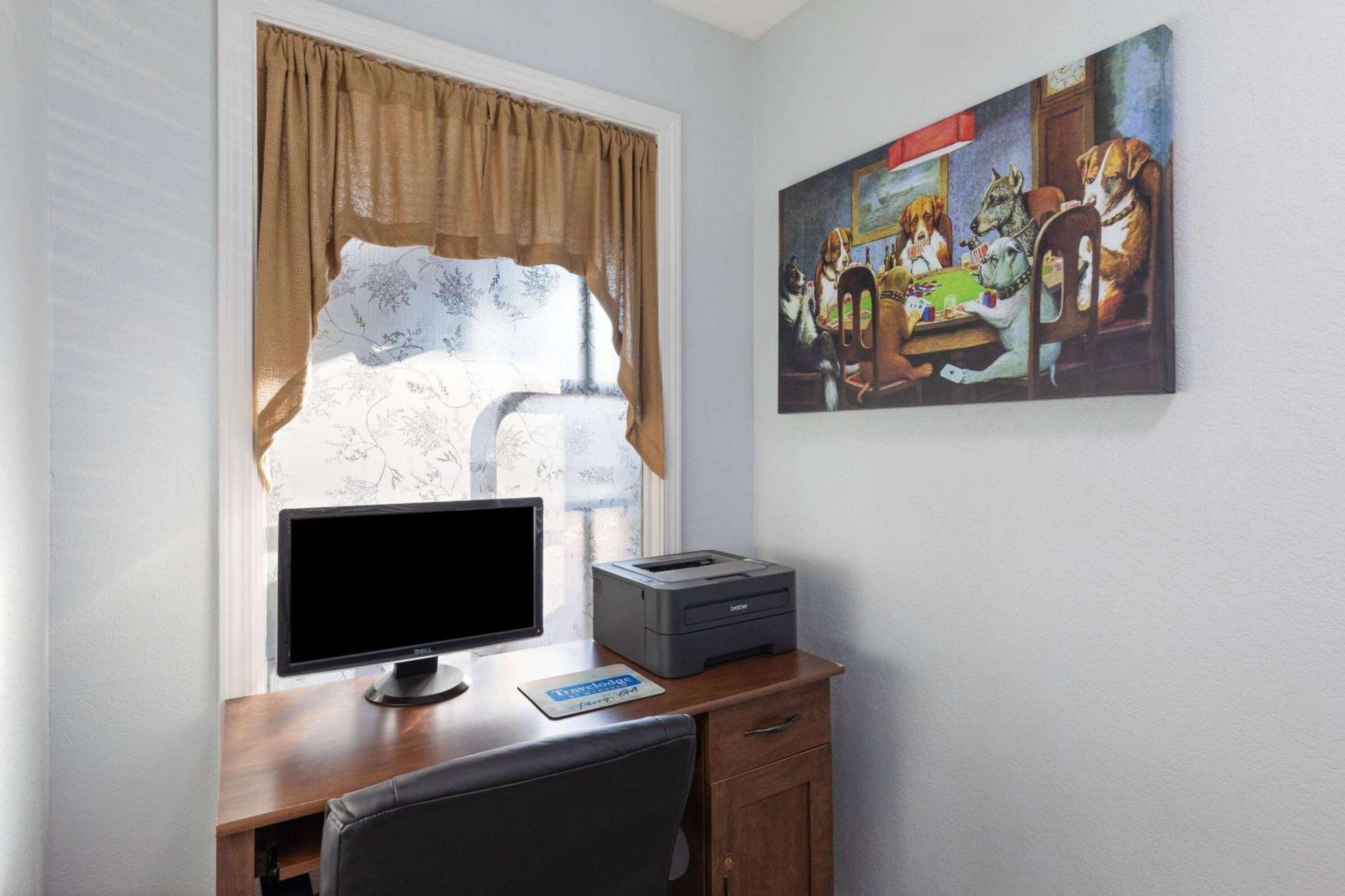 Travelodge By Wyndham Perry National Fairgrounds Area I-75 Buitenkant foto
